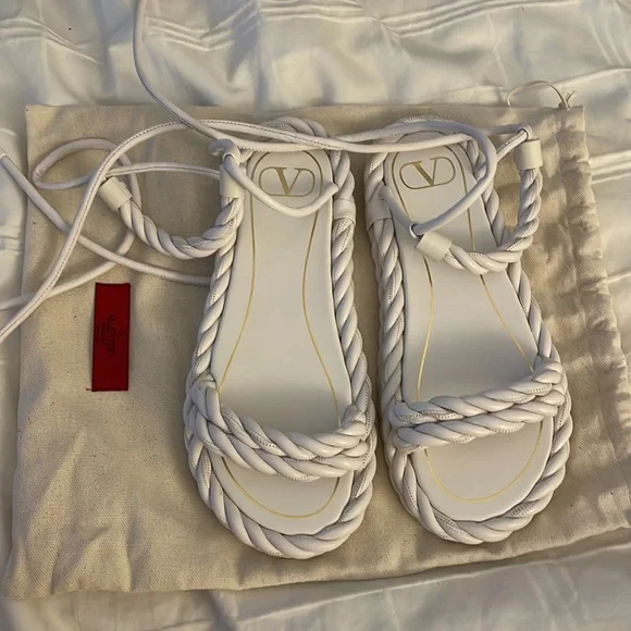 Valentino Garavani - The Rope sandals - Picture 2 of 7